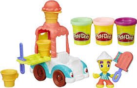 На картинке изображен Игровой набор Play-Doh Город Грузовичок с мороженым (B3417) Игровой набор Play-Doh Город Грузовичок с мороженым (B3417)