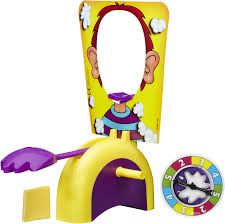 Настольная игра Hasbro Пирог в лицо (B7063)