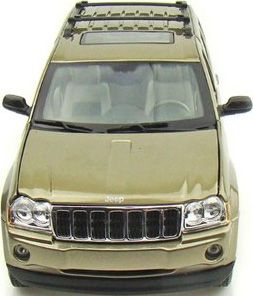 Масштабная модель автомобиля Maisto 1:24 Джип Гранд Чероки 2005 (31119) khaki