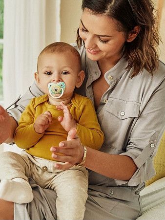 Пустышка силиконовая ортодонтическая Canpol babies Exotic Animals 6-18 мес., 2 шт. (23/921_grey)