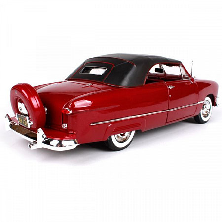 Масштабная модель автомобиля Maisto 1:18 Форд (1950) (31681) red