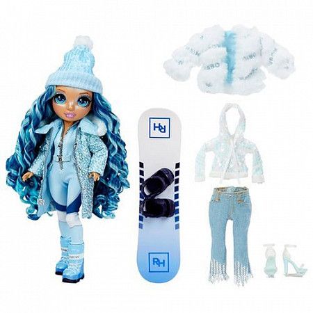 На картинке изображен Кукла Rainbow High "Скайлер Брэдшоу. Зимние каникулы" 574798EUC blue Кукла Rainbow High "Скайлер Брэдшоу. Зимние каникулы" 574798EUC blue