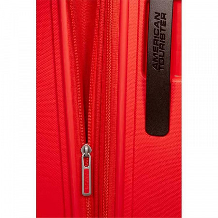 Чемодан большой American Tourister Sunside 77см 51G*00 003 red