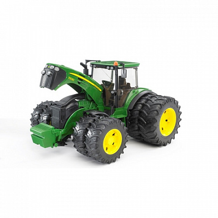 Игрушка Bruder Трактор John Deere 7930 с двойными колёсами 03-052
