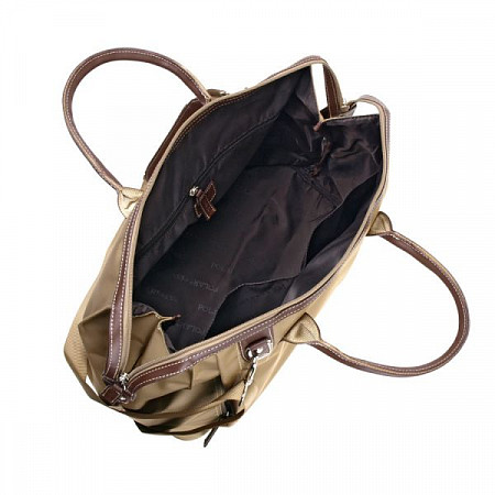 На картинке изображен Дорожная сумка Polar 8108д beige Дорожная сумка Polar 8108д beige