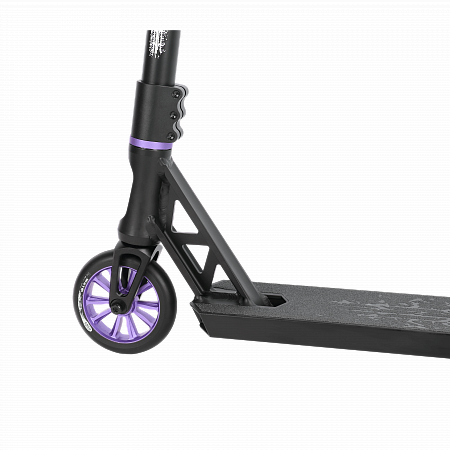 На картинке изображен Самокат трюковой Tech Team Hobo 2020 Black/Green Самокат трюковой Tech Team Hobo 2020 Black/Green