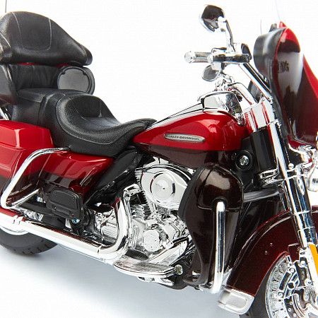 Масштабная модель мотоцикла Maisto 1:12 Harley Davidson FLHTK Electra Glide (32320)