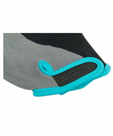 На картинке изображен Перчатки для фитнеса Starfit SU-117 Black/Grey/Blue Перчатки для фитнеса Starfit SU-117 Black/Grey/Blue