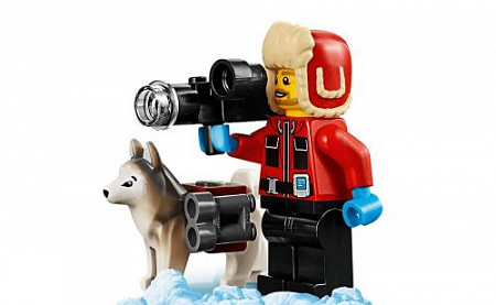 Конструктор LEGO City Грузовик ледовой разведки 60194