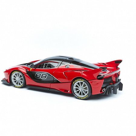 Коллекционная машина Bburago 1:18  Ferrari FXX K №88 (18-16907)