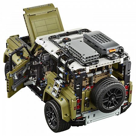 Конструктор LEGO Technic Land Rover Defender 42110