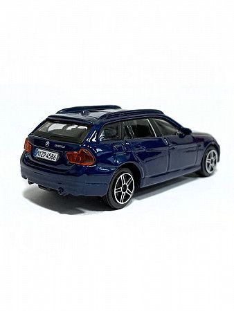 На картинке изображен Машинка Bburago 1:43 BMW 3 Series Touring (18-30000/18-30220) blue Машинка Bburago 1:43 BMW 3 Series Touring (18-30000/18-30220) blue