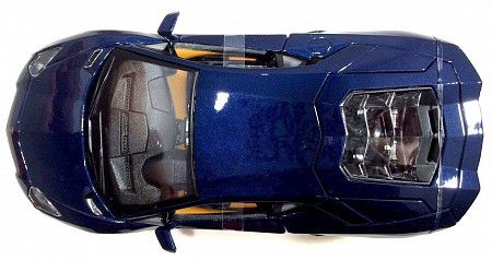 Масштабная модель автомобиля Maisto 1:24 Ламборгини Авентадор LP700-4 (31210) blue