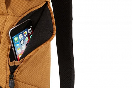 На картинке изображен Рюкзак для ноутбука Thule Paramount Backpack PARABP2116WDT orange (3204215) Рюкзак для ноутбука Thule Paramount Backpack PARABP2116WDT orange (3204215)