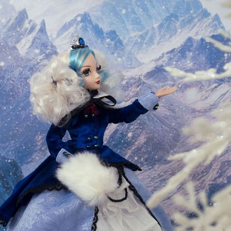 Кукла Sonya Rose Золотая коллекция Снежная принцесса R4401N