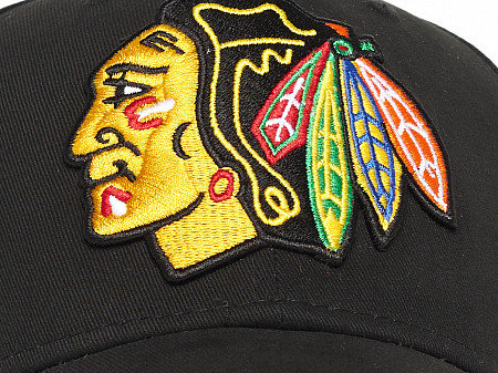 На картинке изображен Бейсболка Atributika&Club NHL Chicago Blackhawks 31006 black Бейсболка Atributika&Club NHL Chicago Blackhawks 31006 black
