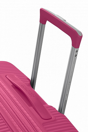 Чемодан малый American Tourister Soundbox 32G*81 001 pink