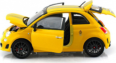 На картинке изображен Коллекционная машина Bburago Fiat Abarth 695 Tributo Ferrari (18-21070) yellow Коллекционная машина Bburago Fiat Abarth 695 Tributo Ferrari (18-21070) yellow