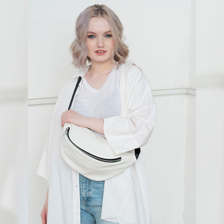 На картинке изображен Поясная сумка женская Ors Oro OMS-0153 white Поясная сумка женская Ors Oro OMS-0153 white