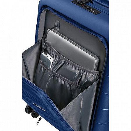 Чемодан American Tourister Disney Novastream MC7*41 004