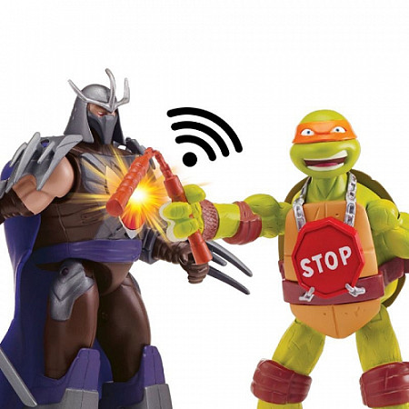 Игрушка Turtles Фигурка функ.15 см со звуковыми эффектами Микеланджело 91644
