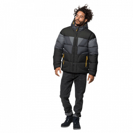 На картинке изображен Куртка мужская Jack Wolfskin 365 Getaway Jacket M black Куртка мужская Jack Wolfskin 365 Getaway Jacket M black