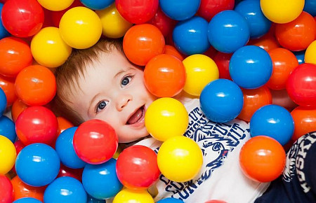 На картинке изображен Мячики для игры Jilong Soft-Feel Air Filled Play Balls JL290001N Мячики для игры Jilong Soft-Feel Air Filled Play Balls JL290001N