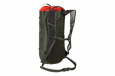 Рюкзак туристический Thule Stir 15L dark forest (3203558)
