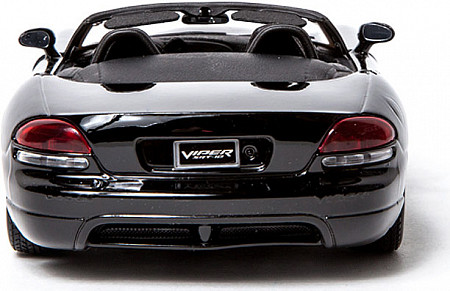 Коллекционная машина Bburago 1:24 Dodge Viper SRT/10 (18-22058) black
