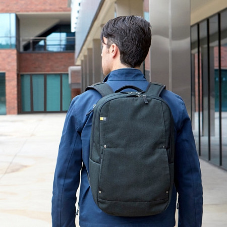 На картинке изображен Рюкзак для ноутбука Case Logic Huxton 15.6 Daypack HUXDP115K Black (3203361) Рюкзак для ноутбука Case Logic Huxton 15.6 Daypack HUXDP115K Black (3203361)