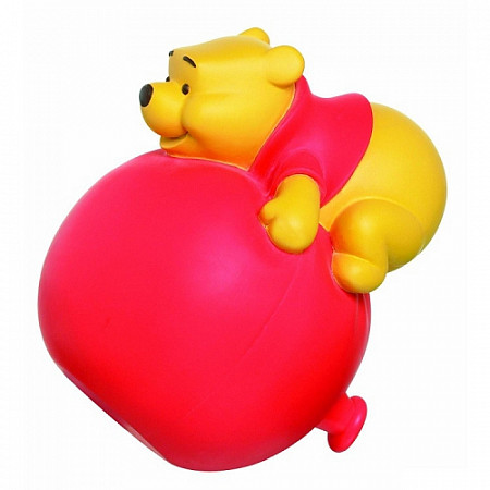 На картинке изображен Игрушка для ванной Tomy Дисней с брызгалками Винни 71873 Игрушка для ванной Tomy Дисней с брызгалками Винни 71873