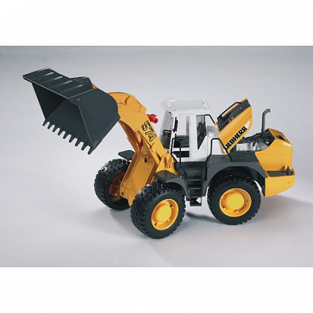 Игрушка Bruder Погрузчик колёсный Liebherr L574 с ковшом 02-430