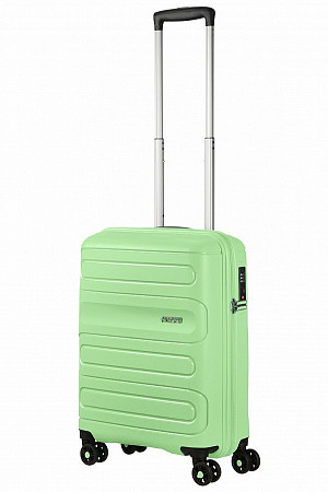 Чемодан малый American Tourister Sunside 55см 51G*24 001 mint