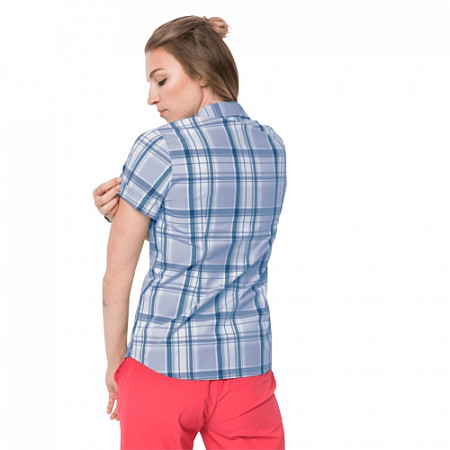 На картинке изображен Рубашка женская Jack Wolfskin Maroni River Shirt W shirt blue checks Рубашка женская Jack Wolfskin Maroni River Shirt W shirt blue checks