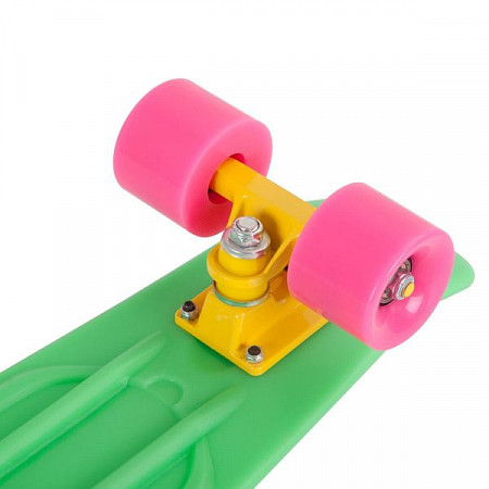 На картинке изображен Penny board (пенни борд) RGX PNB-02 22" Green Penny board (пенни борд) RGX PNB-02 22" Green