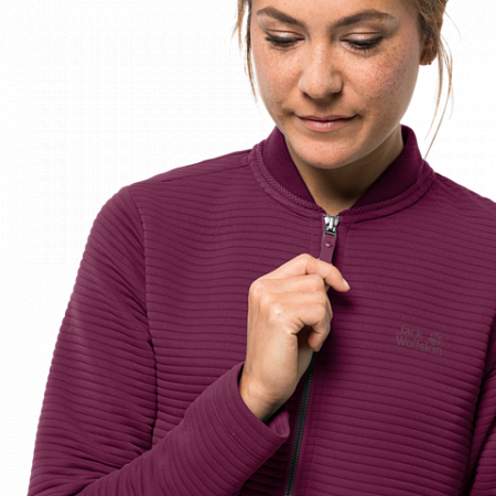 На картинке изображен Джемпер женский Jack Wolfskin Modesto Jacket Women wild berry Джемпер женский Jack Wolfskin Modesto Jacket Women wild berry