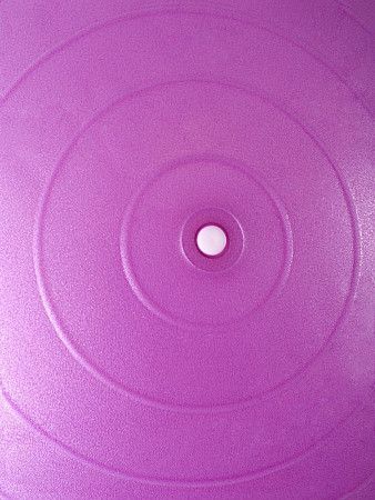 Мяч гимнастический Atemi Полумассажный для фитнеса Антивзрыв 75 см AGB0575 purple