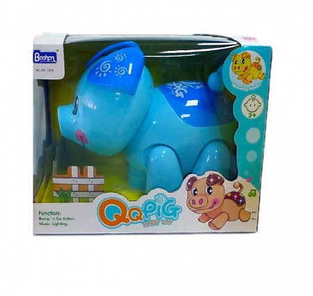 На картинке изображен Музыкальная игрушка Свинка EM-091A Blue Музыкальная игрушка Свинка EM-091A Blue