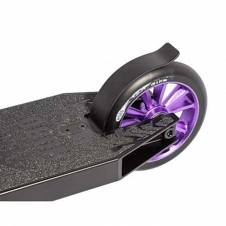 На картинке изображен Самокат трюковой Tech Team Hobo 2020 Black/Green Самокат трюковой Tech Team Hobo 2020 Black/Green