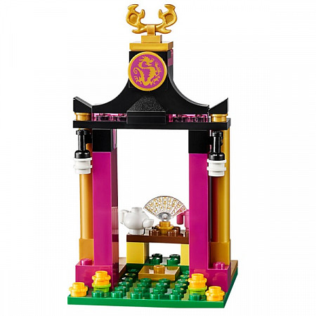 Конструктор LEGO Disney Princess Учебный день Мулан 41151