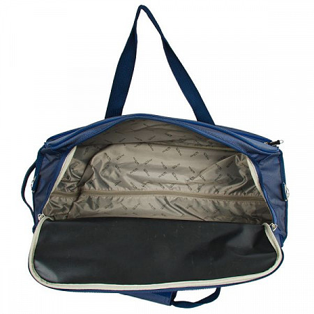 На картинке изображен Дорожная сумка Polar 7025.5 red Дорожная сумка Polar 7025.5 red