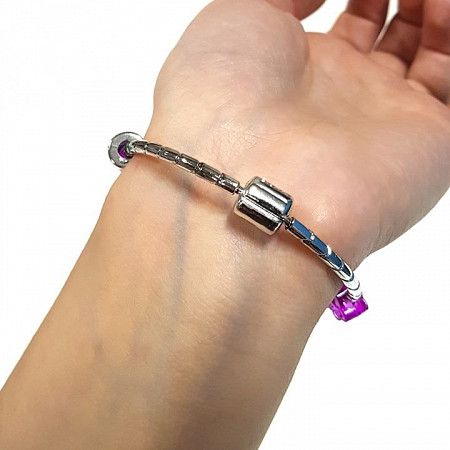 На картинке изображен Игровой набор Qunxing Toys "Браслет шарм и подвеска" для создания украшений для девочек 868-76 Игровой набор Qunxing Toys "Браслет шарм и подвеска" для создания украшений для девочек 868-76