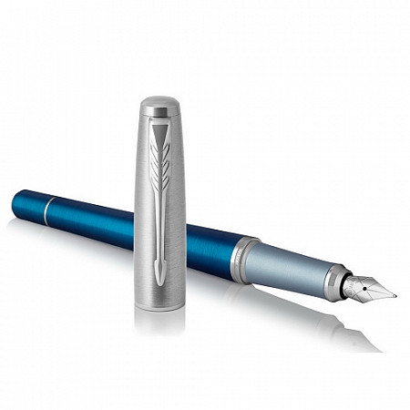 На картинке изображен Перо Parker Urban Premium Dark Blue CT 1931563 Перо Parker Urban Premium Dark Blue CT 1931563