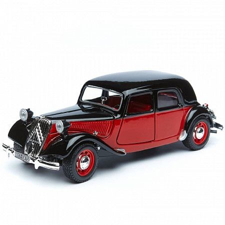 На картинке изображен Коллекционная машина Bburago 1:24 Citroen 15 CV TA 1938 (18-22017) red/black Коллекционная машина Bburago 1:24 Citroen 15 CV TA 1938 (18-22017) red/black