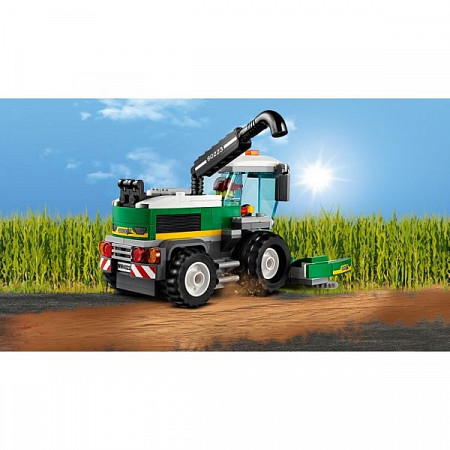 Конструктор LEGO City Транспортировщик для комбайнов 60223