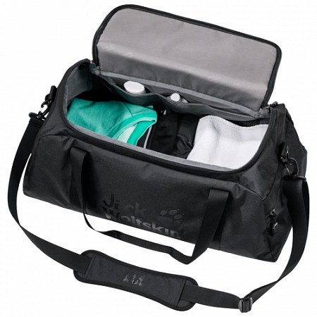 На картинке изображен Спортивная сумка Jack Wolfskin Action Bag 45 black 2007251-6000 Спортивная сумка Jack Wolfskin Action Bag 45 black 2007251-6000