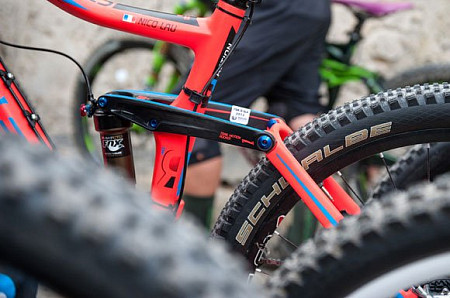 Велопокрышка Schwalbe Rock Razor 26x2.35 (60-559) TrailStar\TLE\SuperGravity 11600512