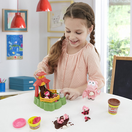 Игровой набор Play-Doh Озорные поросята E6723