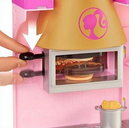 На картинке изображен Игровой набор Barbie Ресторан (GXY72) Игровой набор Barbie Ресторан (GXY72)