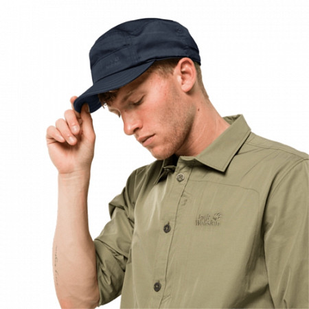 На картинке изображен Кепка Jack Wolfskin Safari Cap night blue 1908641-1010 Кепка Jack Wolfskin Safari Cap night blue 1908641-1010